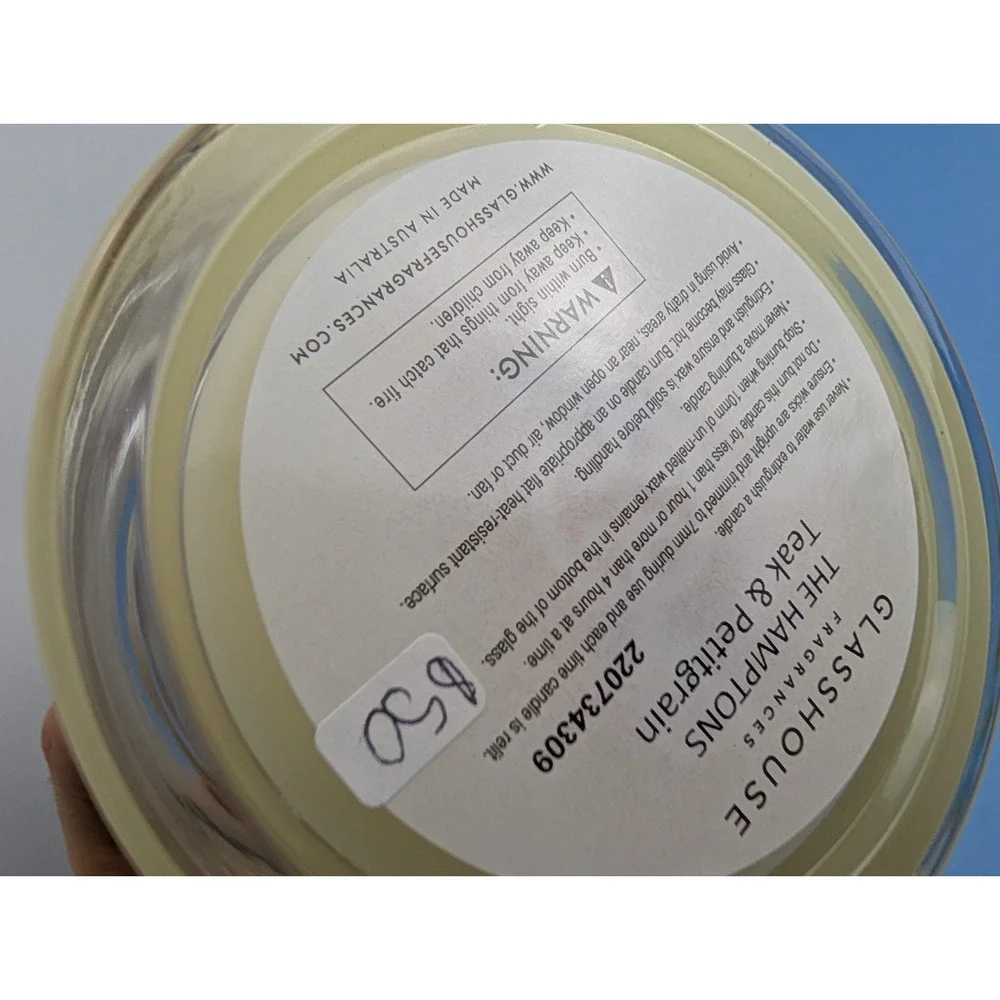 Glasshouse Fragrances The Hamptons 380g 13.4 oz Candle Teak & Petitgrain